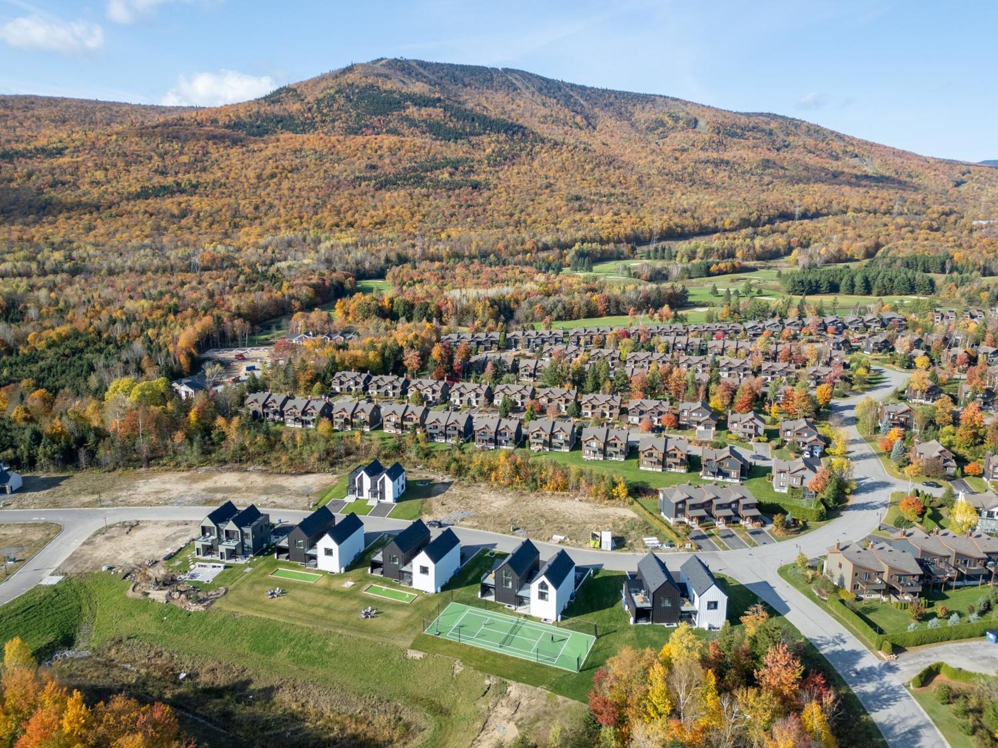 Sofa Villas Mont Sainte-Anne Beaupré Eksteriør billede